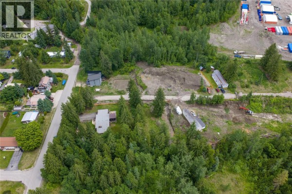 Proposed Lot B Arrow Drive, Revelstoke, BC V0E2S1 Photo 4