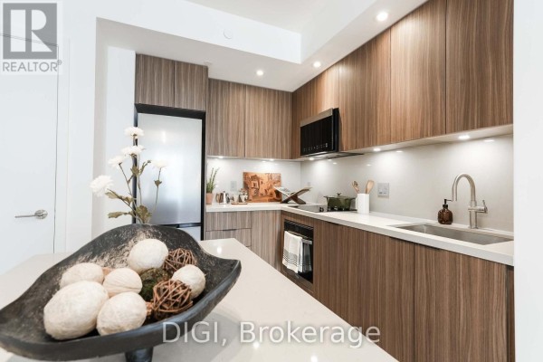 Q702 - 120 Ontario Street, Toronto, ON M5A1C4 Photo 5