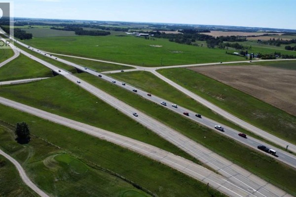 Qe2 And 604 Highway, Rural Lacombe County, AB T4J1R5 Photo 3