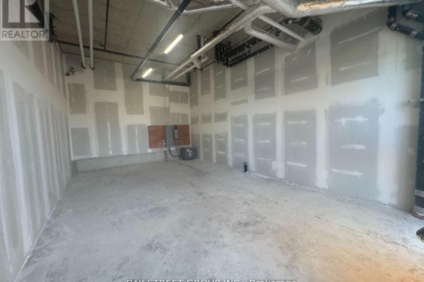R-03 - 3435 Sheppard Avenue E, Toronto, ON M1T3K5 Photo 4