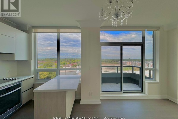 Rg22 - 25 Water Walk Drive, Markham, ON, photo 3
