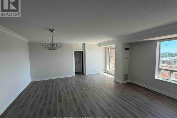 Rg3 - 2 Clairtrell Road, Toronto, ON, photo 2