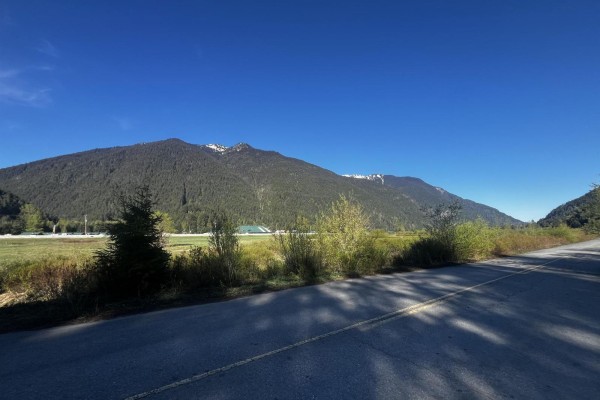 Rll1 Strawberry Lane, Sunshine Valley, Sunshine Valley, BC V0X1L5 Photo 3