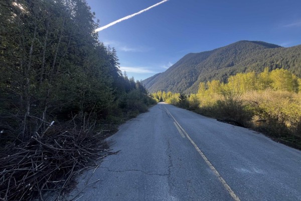 Rll1 Strawberry Lane, Sunshine Valley, Sunshine Valley, BC V0X1L5 Photo 5