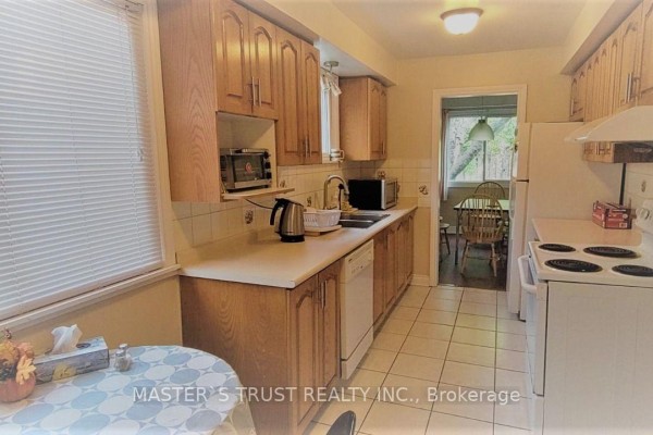 Rm 2 - 95 Orsett Street, Oakville, ON L6H2P1 Photo 5