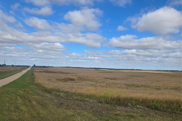 Rm214 - Collins, Cana Rm No  214, SK S0A2P0 Photo 5