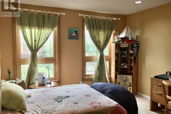 Room  2nd Floor - 38 Marcelline Crescent, Toronto, ON, photo 3