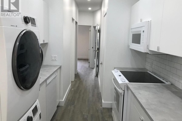 Room 2 - 344 Bartlett Avenue N, Toronto, ON, photo 3