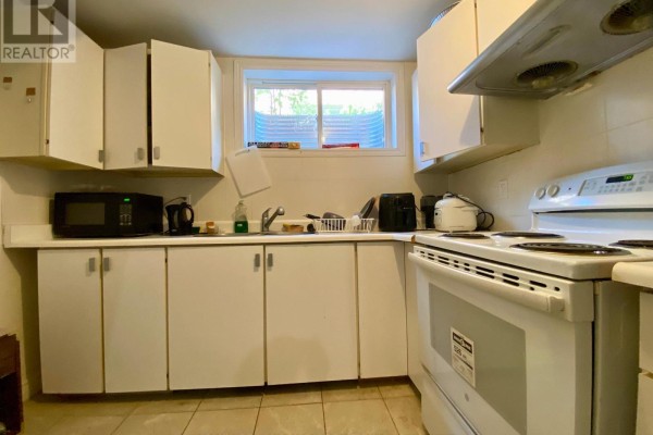 Kitchen - Room C - 3371 Cider Mill Place, Mississauga, ON L5L3H6 Photo 2