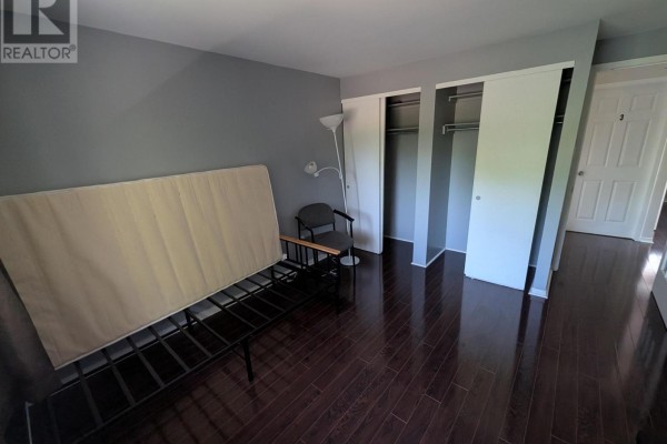 Room#2 - 5 Onslow Court, Oakville, ON L6H1J2 Photo 5