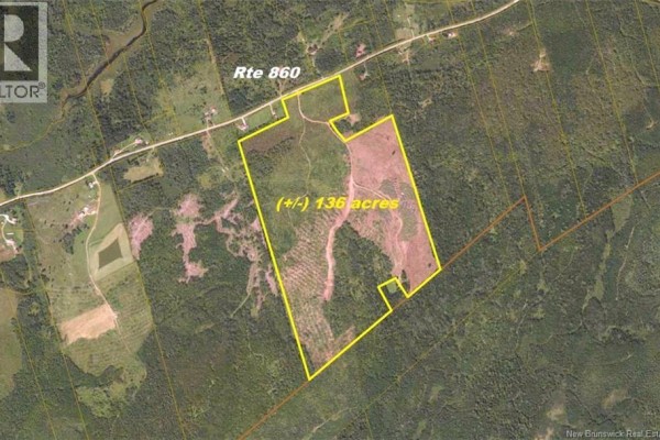 Aerial view of 136 acres of land with outlined boundaries and surrounding greenery. - Route 860, Salt Springs