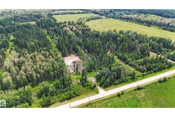 Rr 85, Rural Brazeau County, AB T7A2A3 Photo 3