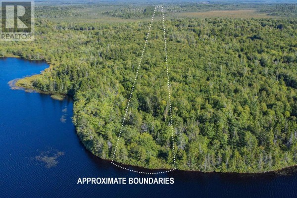 Ruel Du Lac Gaspereau, Mayflower, NS, photo 2