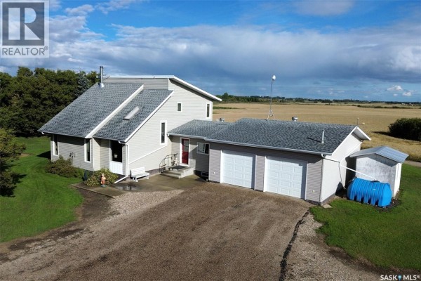 Games room - Rystrom Acreage, Corman Park Rm No  344, SK S7K3J8 Photo 2