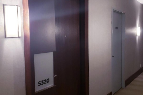Bedroom - S320 - 120 Bayview Avenue, Toronto, ON M5A0G4 Photo 3
