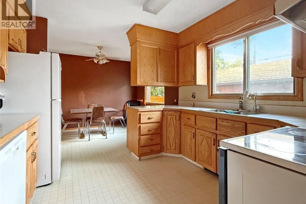 Bedroom - Se 477 3rd Avenue Se, Swift Current, SK S9H3K9 Photo 3
