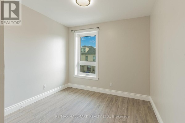 Second - 291 Emerald Street N, Hamilton, ON, photo 2