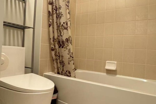 Second Floor Room A - 936 Goring Circle, Newmarket, ON, photo 2