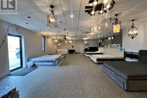 Showroom - 551 York Street, London East, ON, photo 3