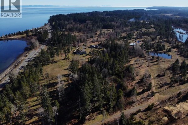 Sl 1 4275 Island Hwy S, Campbell River, BC V9H1B7 Photo 2