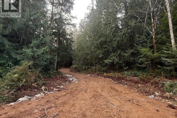 Sl 5-9660 Roots Way, Powell River