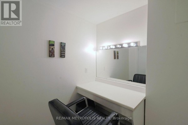 Studio 10 - 258 Wallace Avenue, Toronto, ON M6P3M9 Photo 2