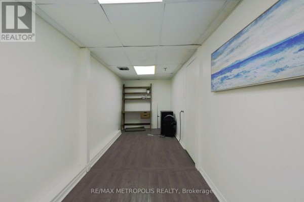Studio 6 - 258 Wallace Avenue, Toronto, ON M6P3M9 Photo 3