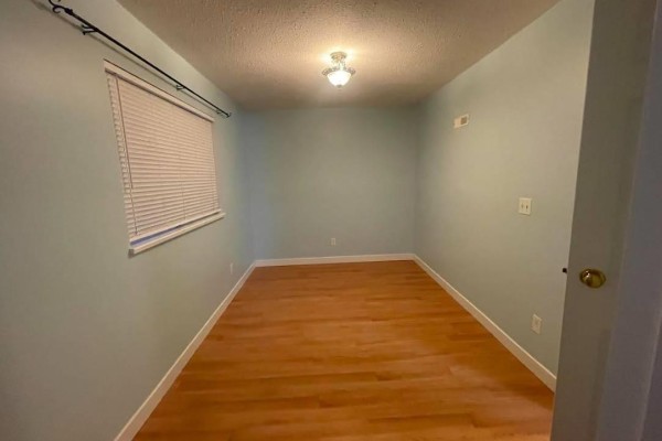 Suite 26458 33 Ave, Langley, BC V4W3E9 Photo 4
