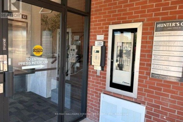 Suite 310 - 14845 Yonge Street, Aurora, ON L4G5G3 Photo 5