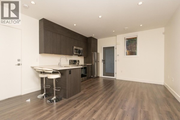 Suite 7230 Kitchener Street, Burnaby, BC, photo 2