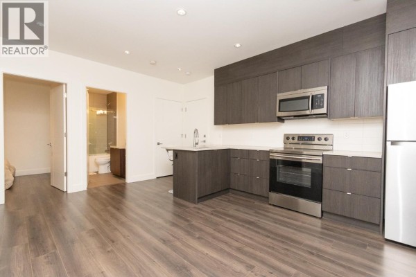 Suite 7230 Kitchener Street, Burnaby, BC V5A1L6 Photo 4