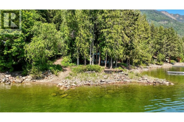 Sunnybrae Canoe Point Road Lot# 2, Tappen, BC V0E2X1 Photo 3