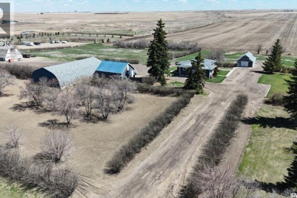Kitchen/Dining room - Ternes Acreage, Kindersley Rm No  290, SK S0L1S0 Photo 2