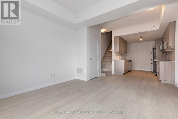 Dining room - Th 01 - 1010 Portage Parkway, Vaughan, ON L4K0K3 Photo 2