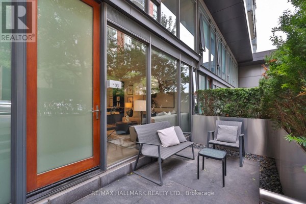 Dining room - Th-103 - 1815 Yonge Street, Toronto, ON M4T2A4 Photo 3