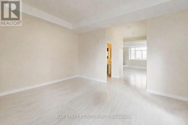 Th07 - 25 Singer Court, Toronto, ON, photo 2