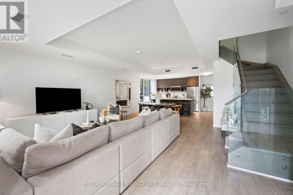 Kitchen - Th07 - 9 Mabelle Avenue, Toronto, ON M9A0E1 Photo 3