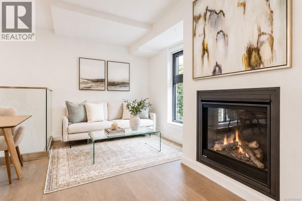 Ensuite - Th1 896 Wollaston Rd, Esquimalt, BC V9A5A8 Photo 5