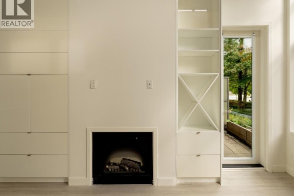 Th10 2355 Madison Avenue, Burnaby, BC V5C0B3 Photo 5