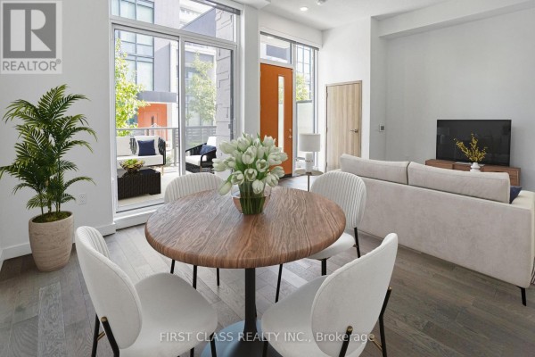 Th103 - 95 Mcmahon Drive, Toronto, ON, photo 3