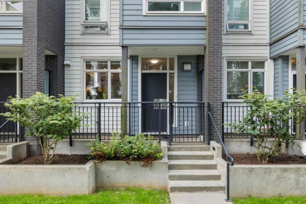 Th11 10290 133 Street, Surrey, BC V3T3Z1 Photo 3