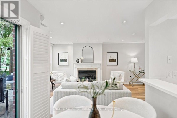 Dining room - Th18 - 100 Arbors Lane, Vaughan, ON L4L3Z2 Photo 2