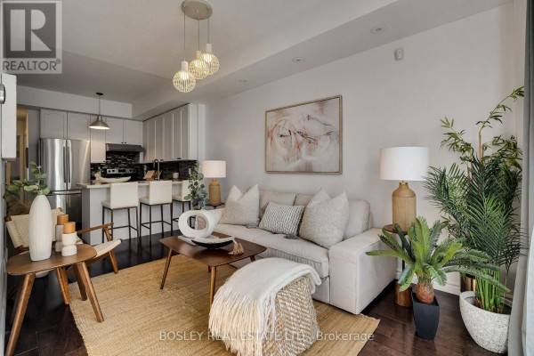 Th22 - 80 Carr Street, Toronto, ON, photo 3