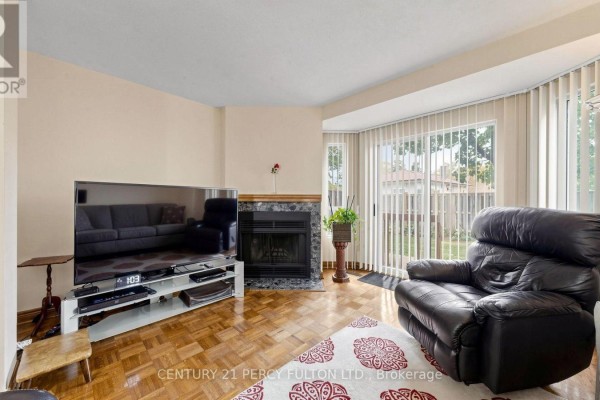 Bedroom 3 - Th26 - 2472 Eglinton Avenue E, Toronto, ON M1K5J9 Photo 5