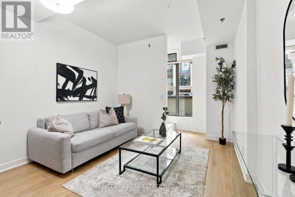 Office - Th27 - 15 Beverley Street, Toronto, ON M5T0B3 Photo 4