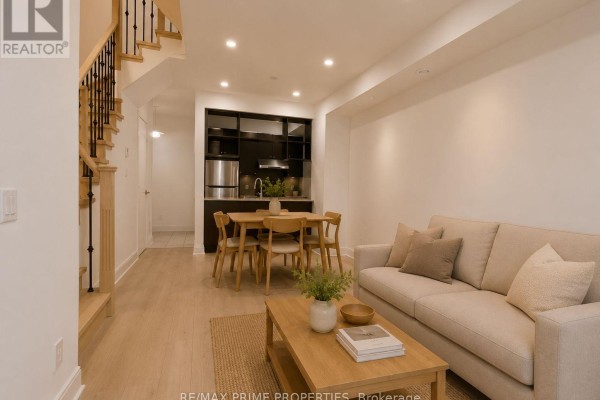 Primary Bedroom - Th69 - 315 Village Green Square, Toronto, ON M1S0L2 Photo 5