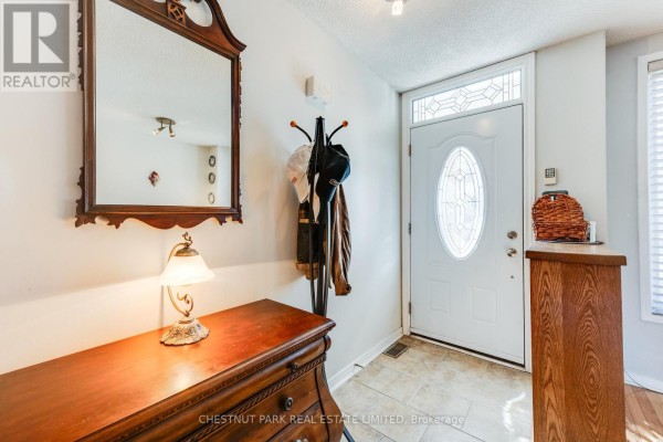 Th8 - 140 Bathurst Street, Toronto, ON, photo 3