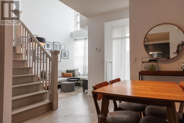 Th9 - 6 Pirandello Street, Toronto, ON M6K0B1 Photo 5