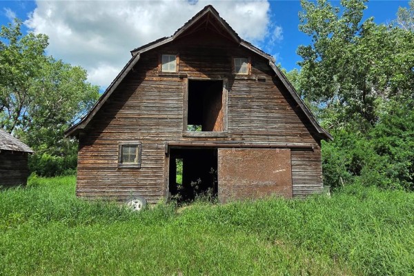 4pc Bathroom - Tremblay Acreage & Off Grid Guest House, Lakeview Rm No  337, SK S0A0N0 Photo 3