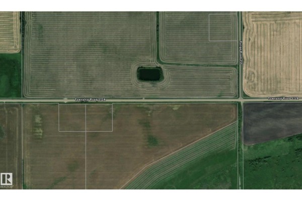 Twp 255 572a, Rural Sturgeon County, AB, photo 3